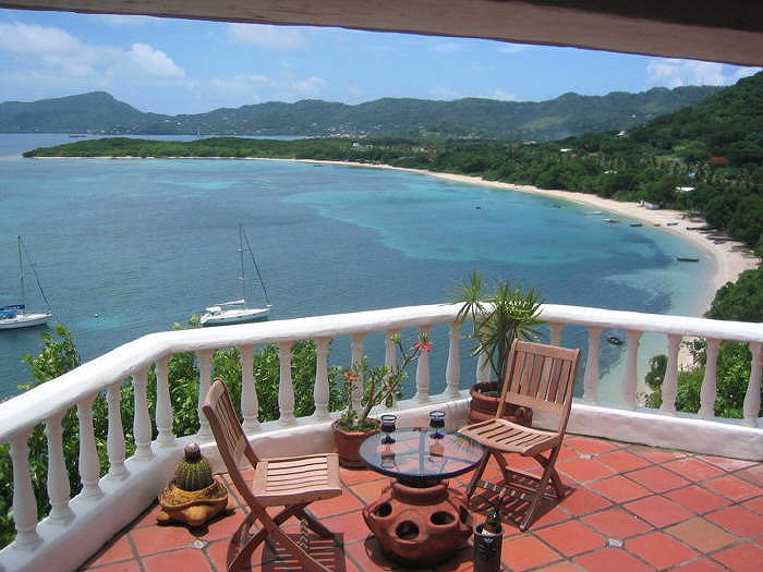 Grenada Beachfront Villa Vacation Rentals With Private Pool - Carriacou