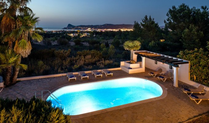 Seaview and mountain view 4-bedroom luxury Ibiza villa rental with private pool - Sant Agustí D´ Es Vedrà