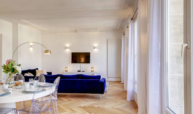 Paris Montparnasse Saint Germain Short Term Luxury Apartment rental 150m from the famous Cafe de Flore