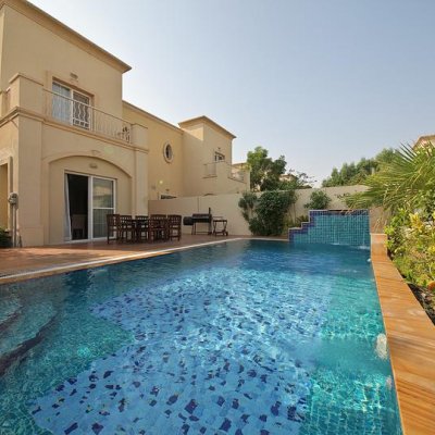 Dubai Holiday Villas- 4 Bedroom Villa with Private Swimming Pool[....]